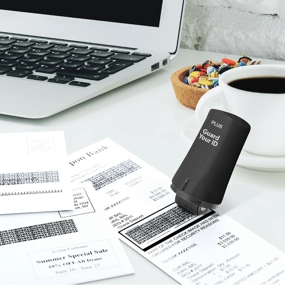 Guard Your ID security roller - Picture 2 of 8